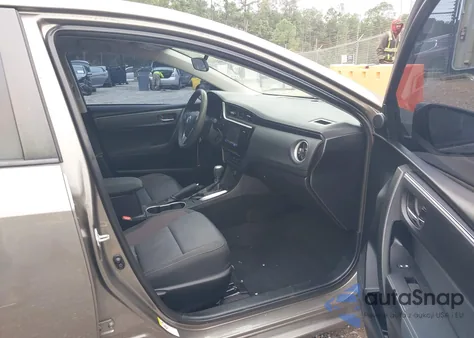 2017 Toyota Corolla Le из США, поврежденный, VIN 5YFBURHE1HP736920